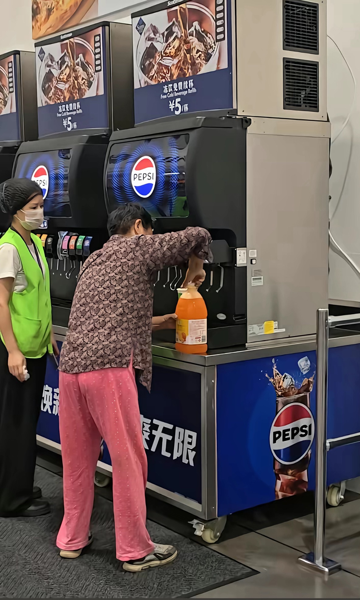 回去都不一定喝，但是一定要拿回去。