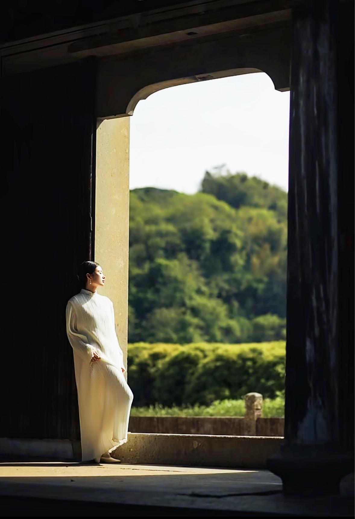 婚姻能否维系，与男人的财富的变化息息相关夫妻二人即便感情深厚，而一旦遭遇骤然