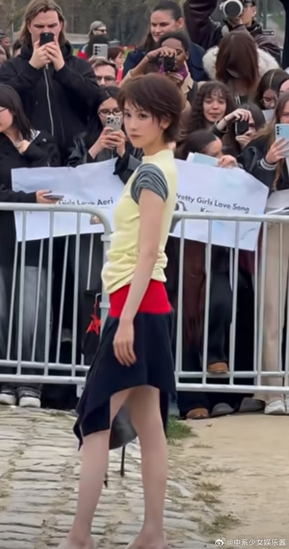 不是陈都灵这造型大家真的觉得好看啊！