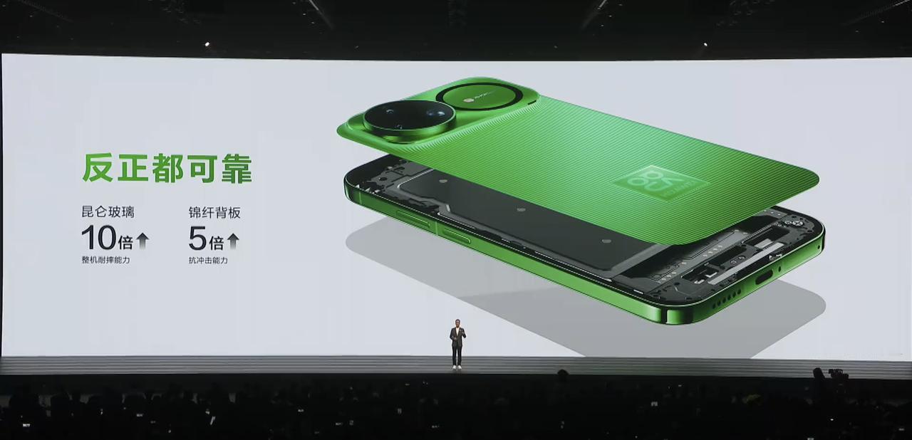 麒麟9010S芯片搭配全新鸿蒙6系统，这样的核心配置出现在中端机型上，确实让人眼