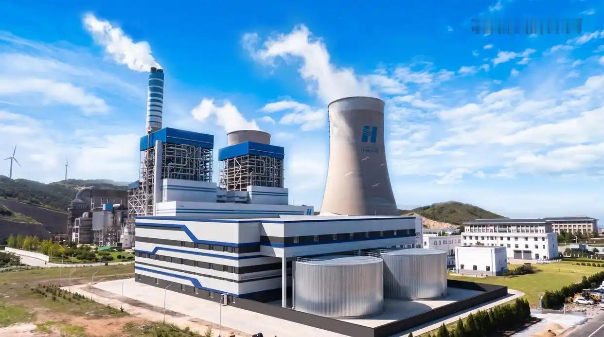 新华社北京9月16日，中国华能披露，国内首例熔盐储能同二氧化碳发电耦合的示范工程