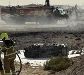 综合信息，外国网友分析光辉战机坠毁原因▪高过载机动中的结构性故障◆持续过载作