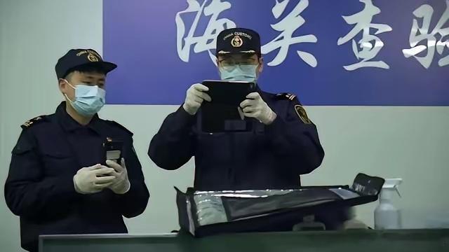 太可恶了，携带病毒老鼠干入境，谎称食用，被海关拦下！4月6日，媒体报道，3月19