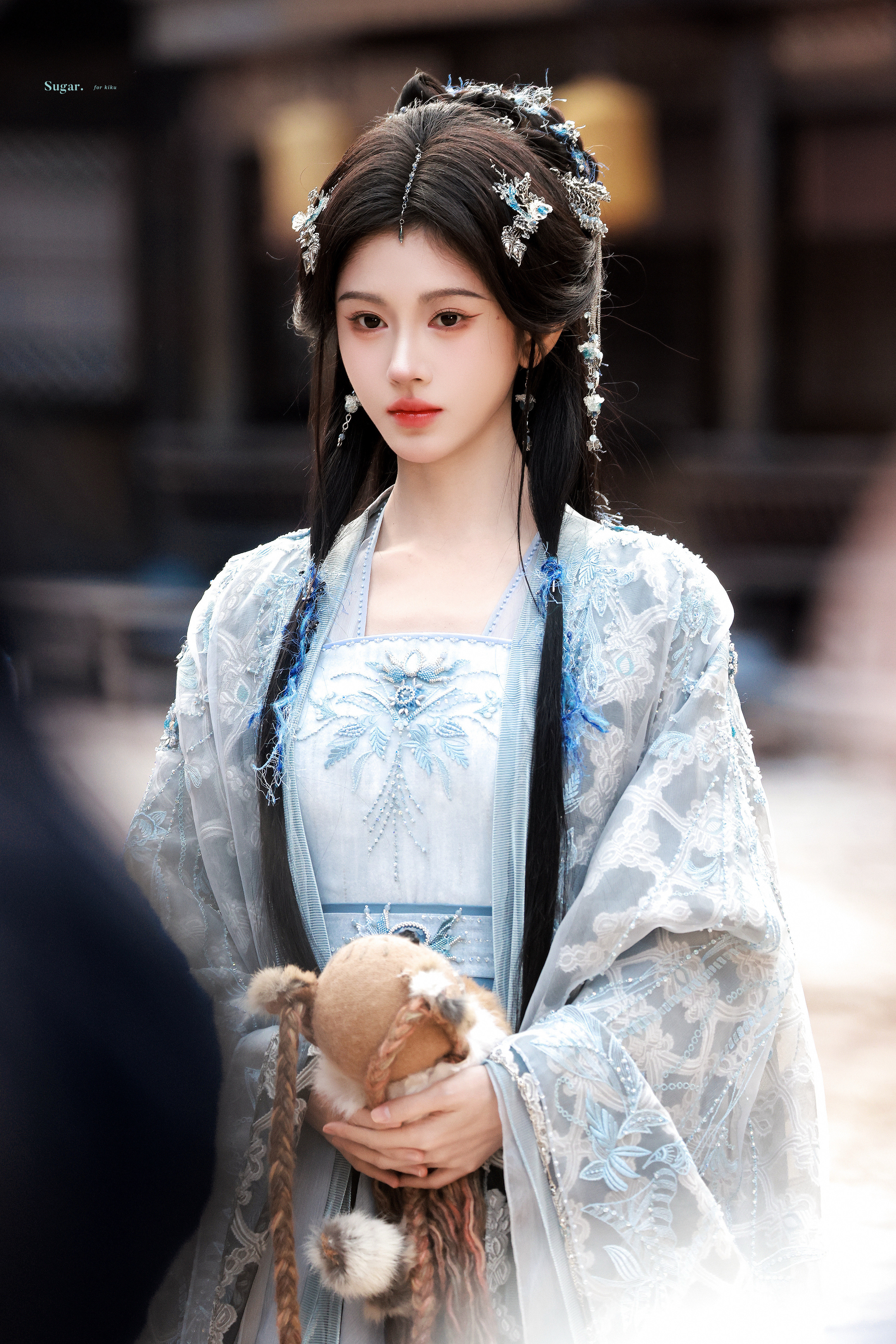 一组图告别2025·鞠婧祎影视角色篇