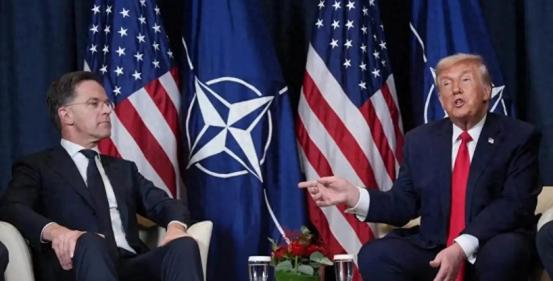 会晤结束不到24小时，特朗普吕特双双被打脸，美欧关系一去不返 要理解这出闹剧