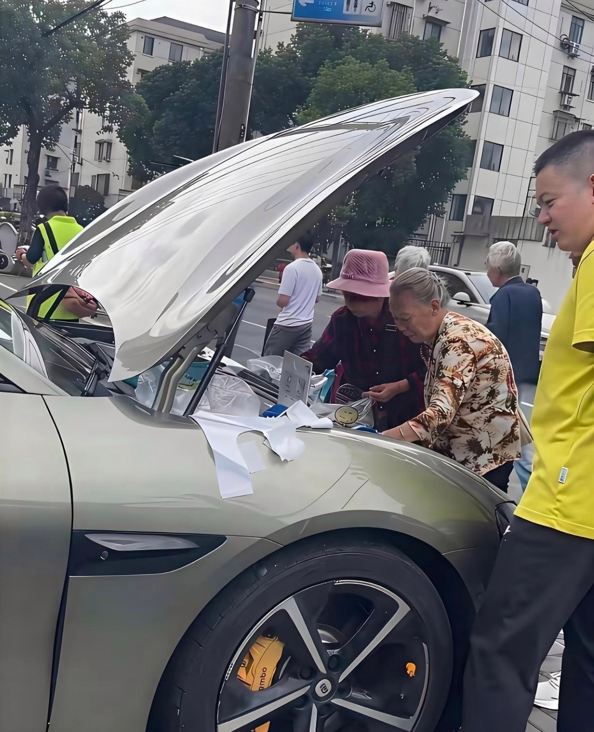 雷军看到这个估计很欣慰吧终于有人懂他了