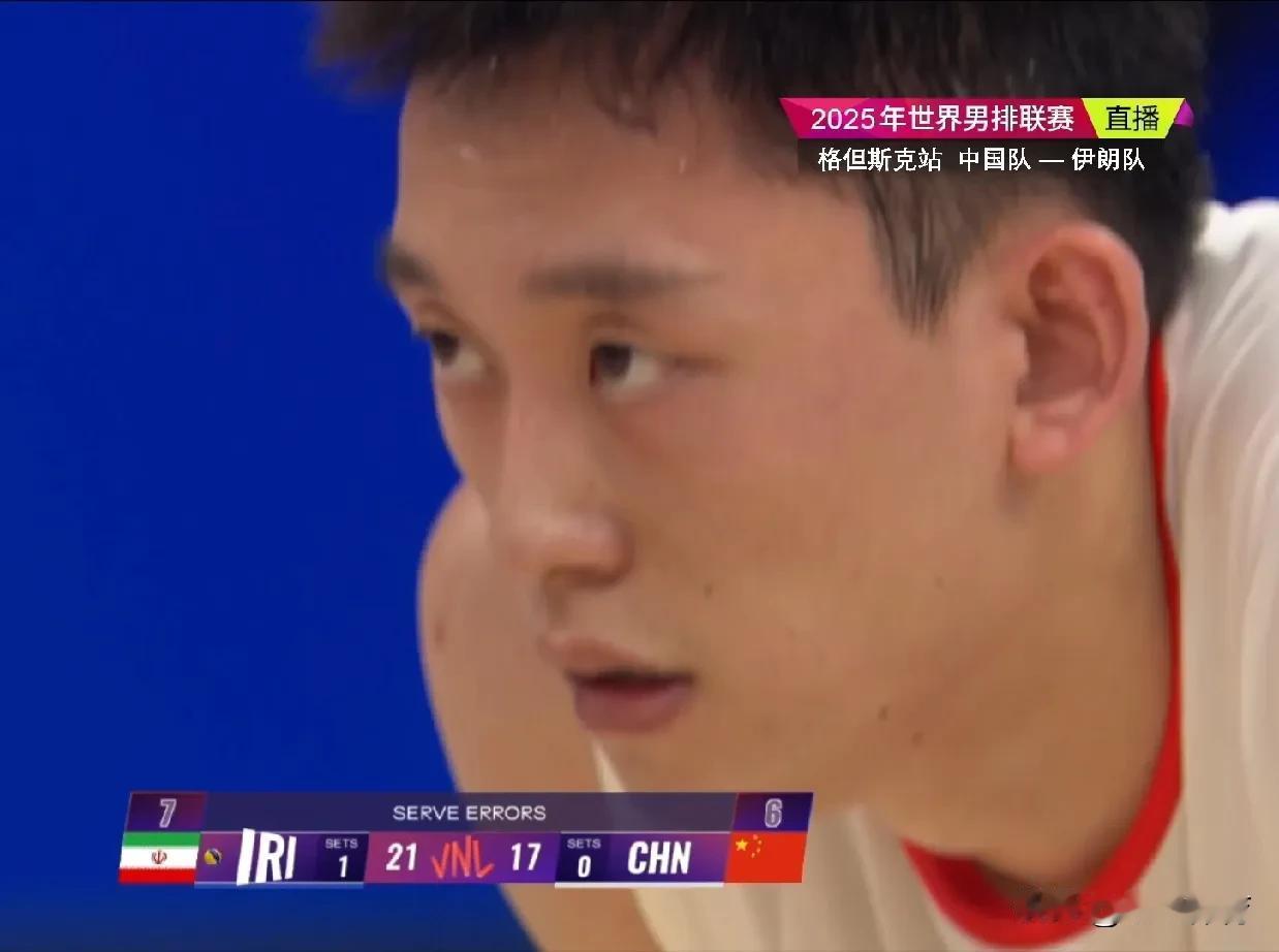 【男排第二局：从8-5领先到21-25落败】第二局中国男排开局不错，以5-2、