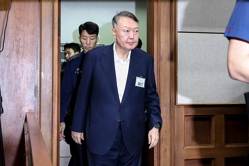 李在明手握天降铁证，用法律这把刀，把尹锡悦死死钉在30年刑期上2026年6月
