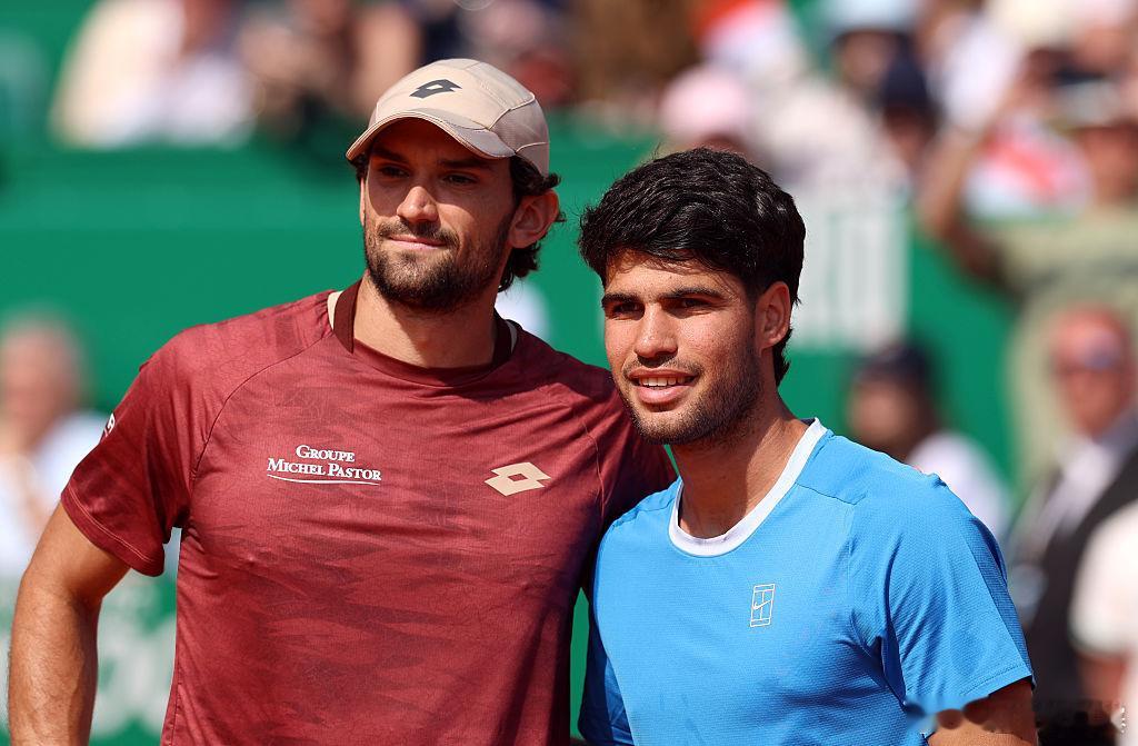 阿尔卡拉斯赢下首盘！ATP1000蒙特卡洛大师赛半决赛，头号种子阿尔卡拉斯首盘