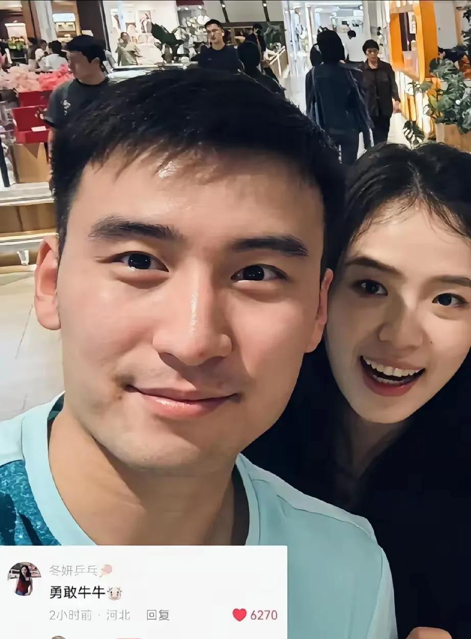 笑不活了，牛冠凯晒美照，王楚钦却惨了！小牛留言下面疯狂@王楚钦。作为王楚钦的