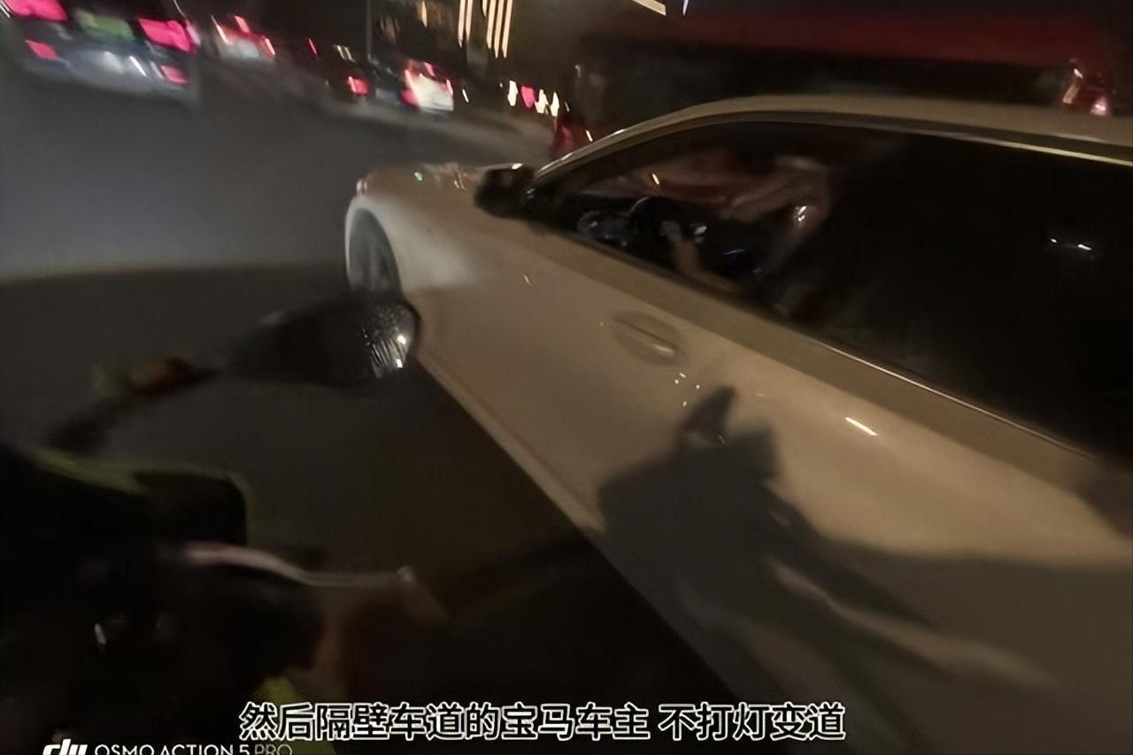 合肥宝马车主太嚣张！别车打人还踹手机，张雪硬刚：拒私了，单挑奉陪！ 10月