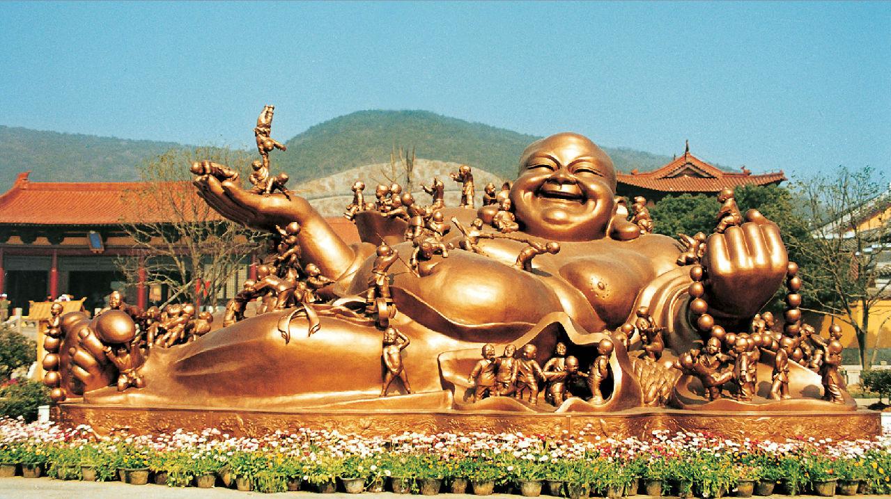 弥勒佛的家庭：妻子、儿子弥勒佛出生于Ketumatī城中，婆罗门都跋陀罗（