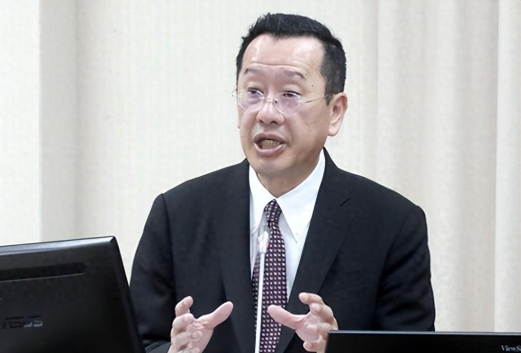 被列入“台独顽固清单”的台湾省“国防部长”顾立雄，竟然警告赖清德！顾立雄，表