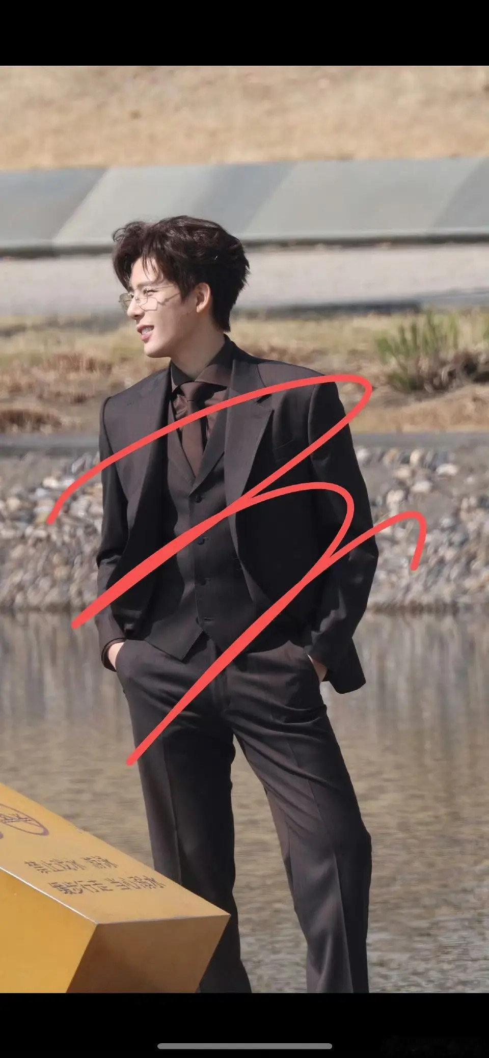 王安宇章若楠路透来了，感觉女方状态真不如难哄了