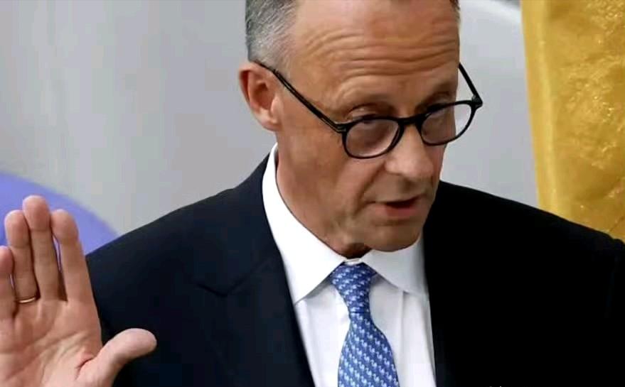 彻底决裂了！德国总理默茨近日公开表示，绝不会允许由中方生产的组件进入德国未来的6