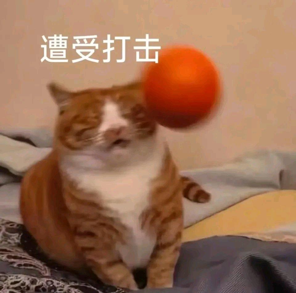 湖北武汉的吴女士真是给大家敲响了警钟。她右眼酸胀疲劳，就用筋膜枪按摩眼眶，当时舒