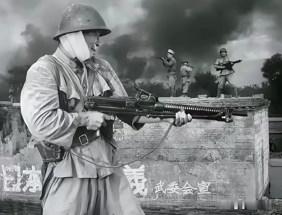 1938年3月，滕县陷落，日军进城。三天之内，一座千年古城沦为人间炼狱，平民成了