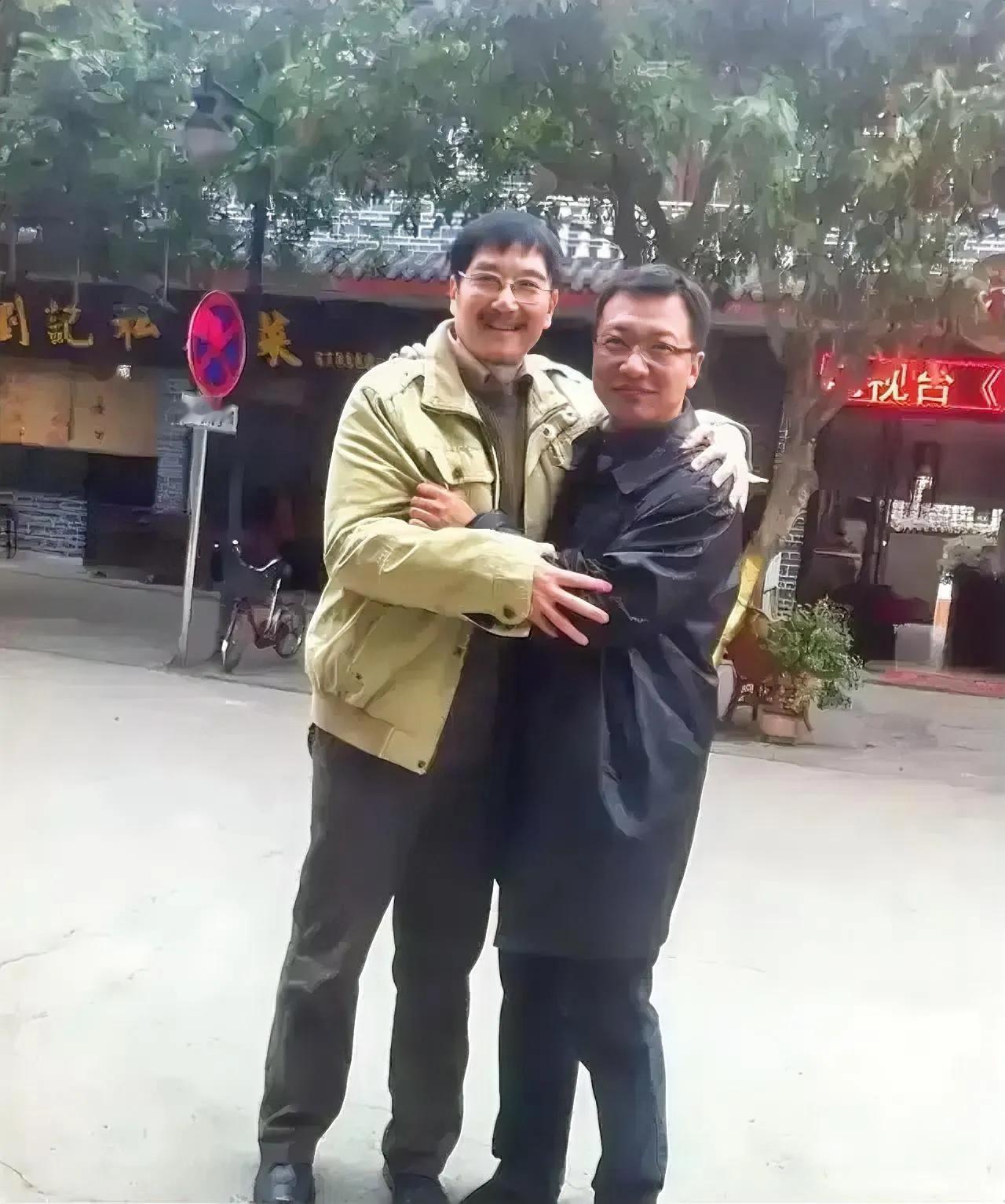 这是2012年，在四川大邑刘氏庄园博物馆，民国时期四川大地主刘文彩的嫡孙刘小飞(