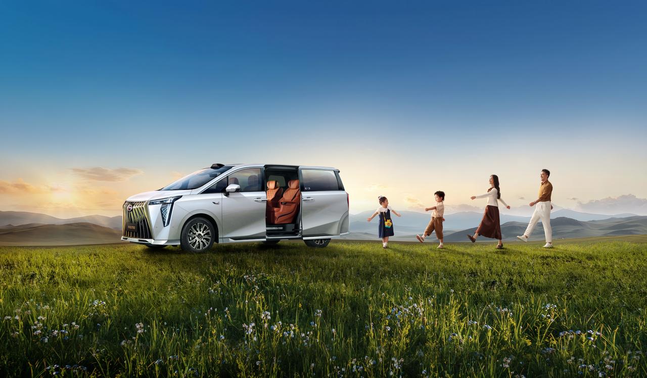 2026年车辆年检新规:非营运小微型客车(9座及以下,面包车除外)6年内免