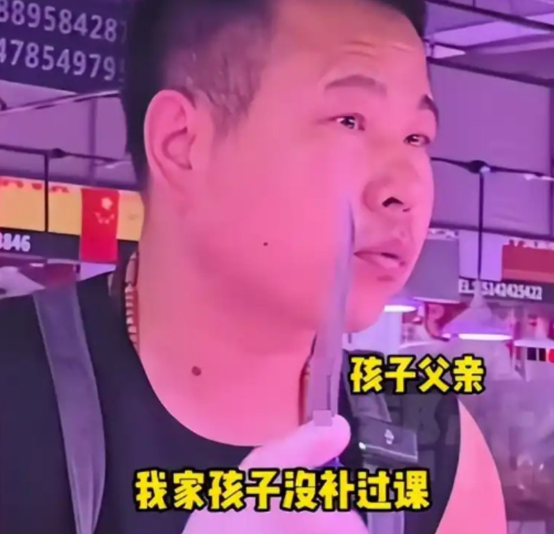 “真正的赢家啊！”辽宁大连，一牛羊肉摊摊主儿子高考成绩672分，不料他工作的农贸