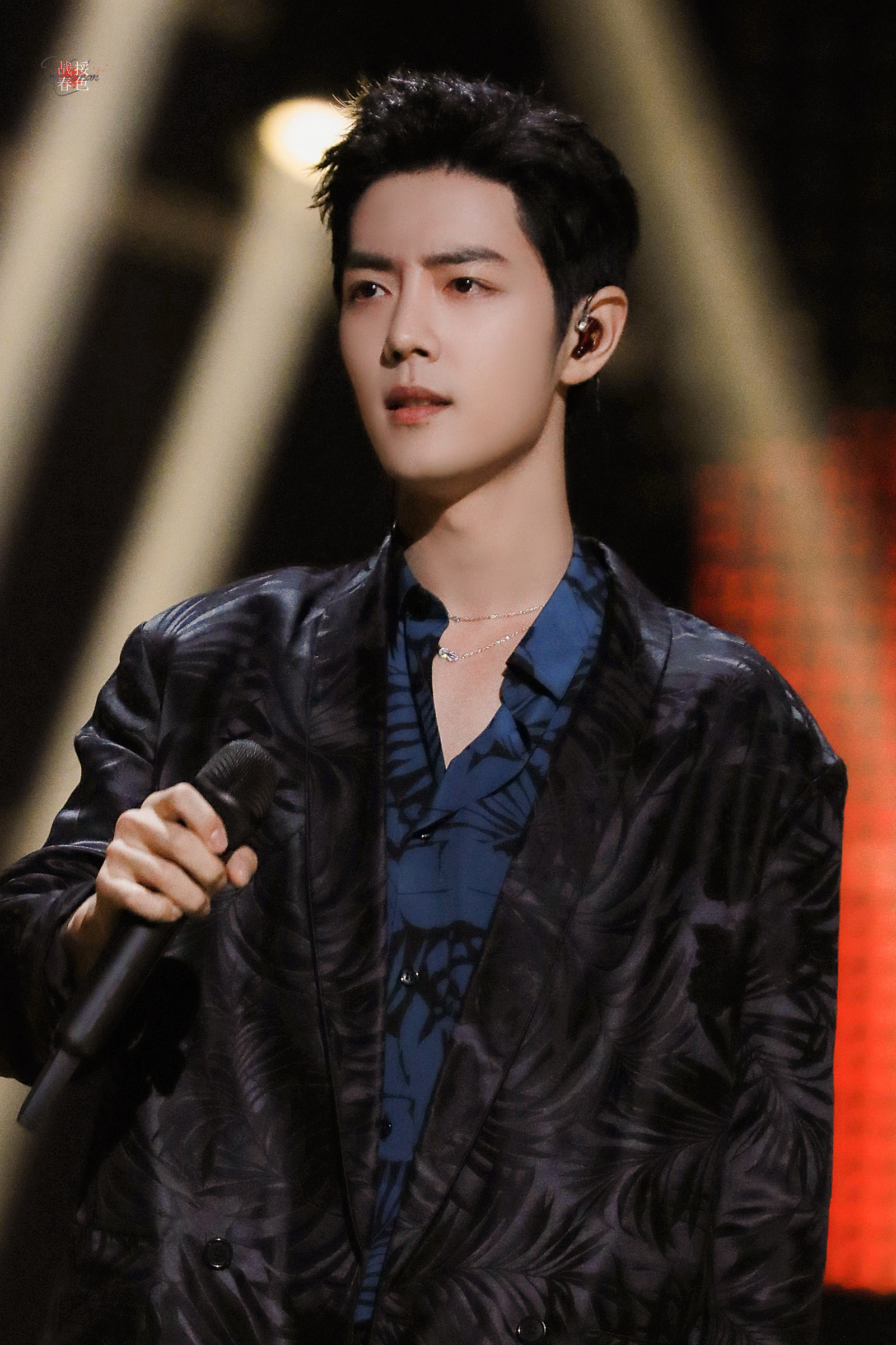 肖战肖战经济上行的帅🎐日常见肖战🧸ྉཻིྃ྆拥抱每一个，可爱的瞬间~第
