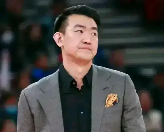 喜欢广厦，不是因为冠军！欣赏两个人，才成为广厦的拥趸！主帅王博！教练队伍中