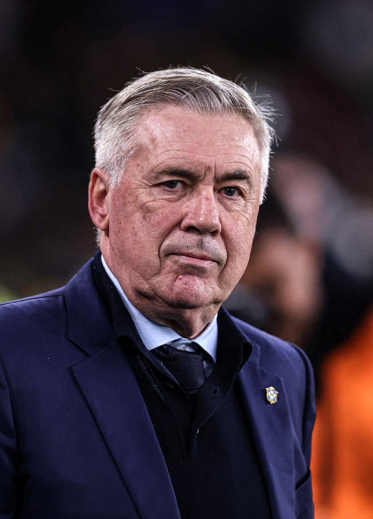 注重防守没错，但没有进攻的天赋照样夺不了冠军！最近就有阿根廷教练批评巴西聘请安帅