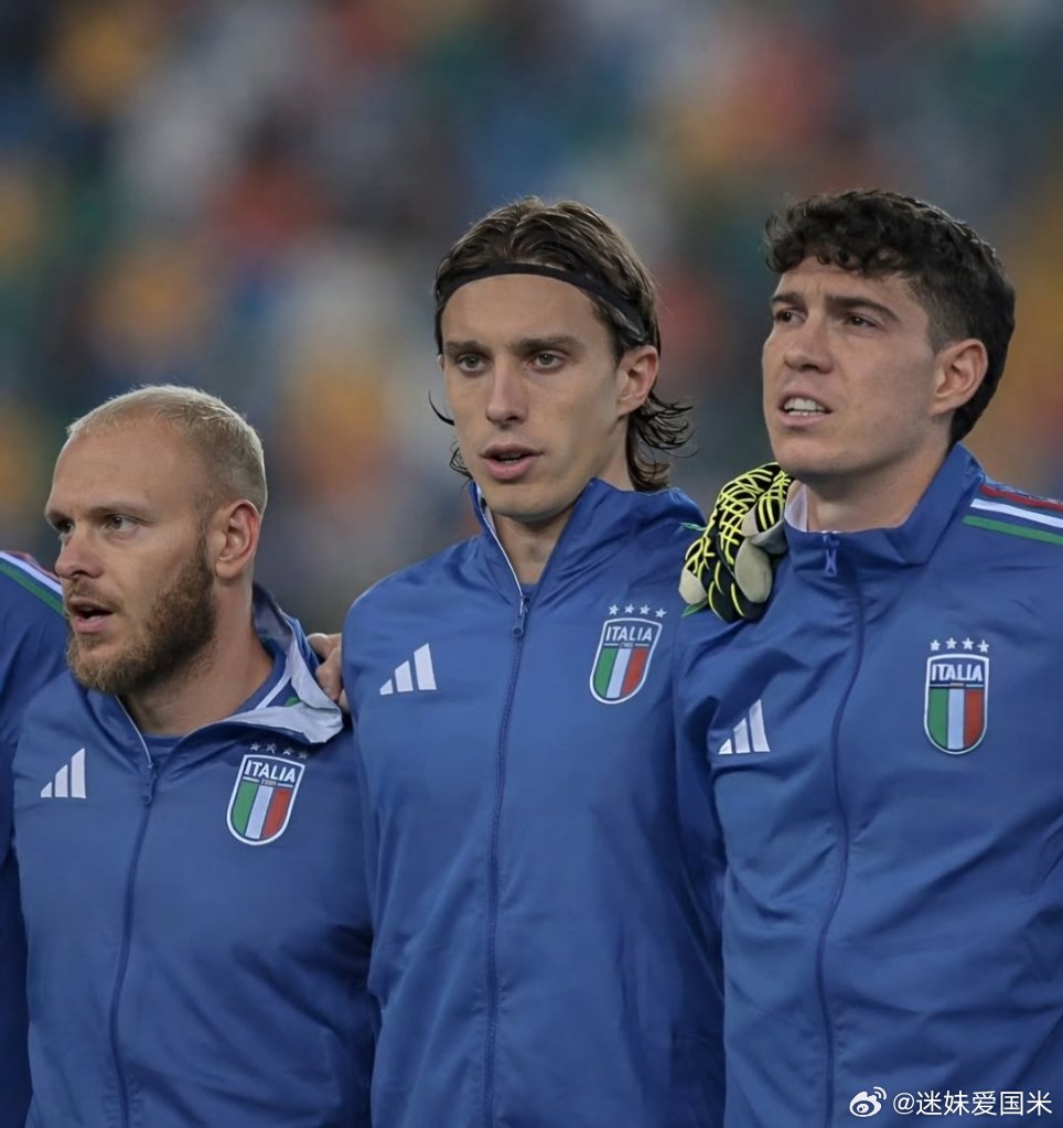 卡拉菲奥里：国际米兰的意大利球员们对齐沃非常满意。我认为齐沃是一个真实、非常真诚