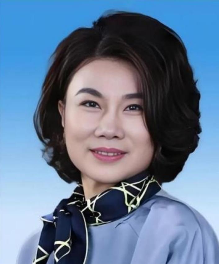 一次，俞敏洪问董明珠：“为什么你丈夫去世将近30年你都没有再婚？”董明珠也不藏着