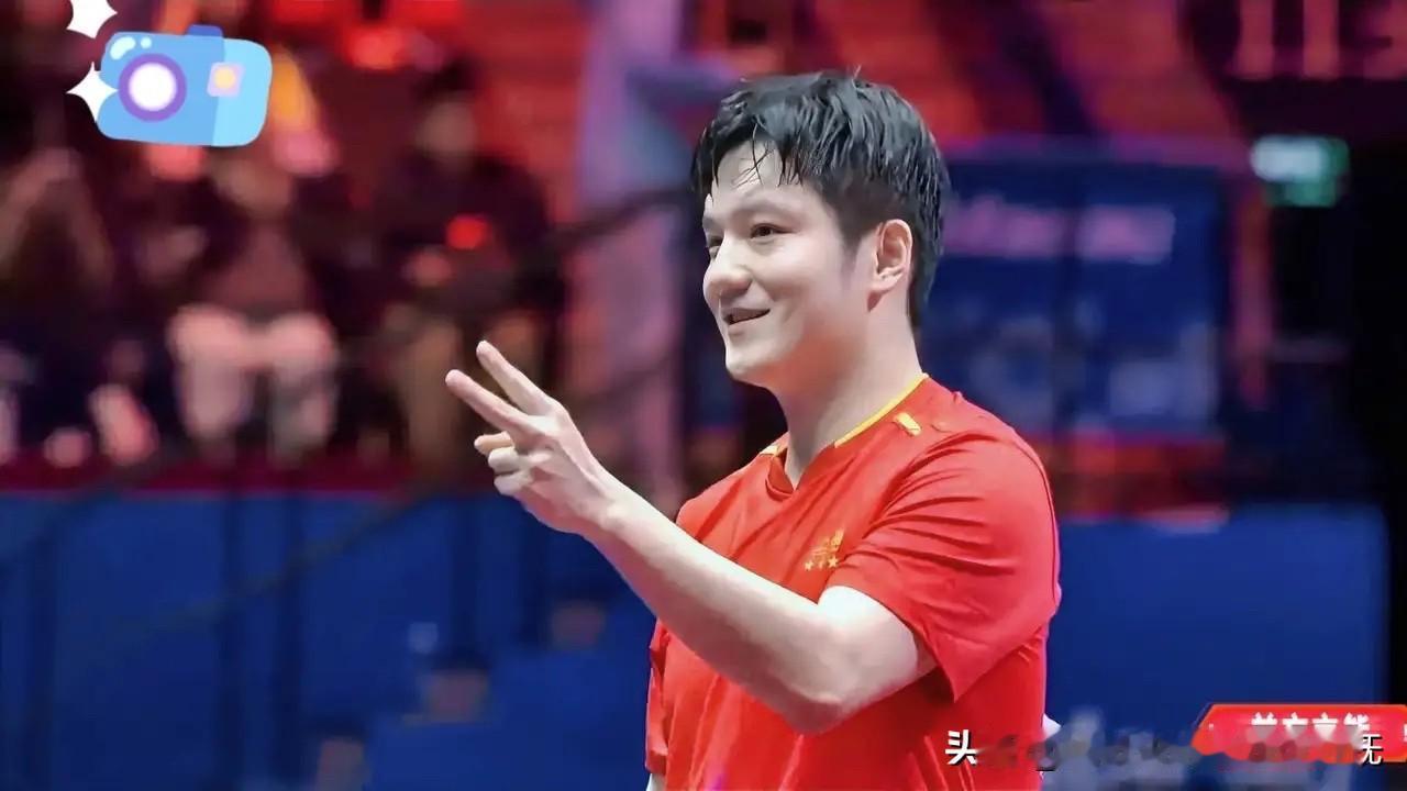 樊振东又稳又狠，林诗栋开局很猛，樊振东一上来几板就要把林诗栋压制住，后面林诗