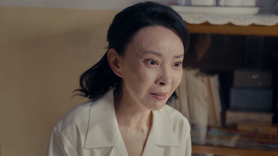 《小城大事》李秋萍和刘丹闺蜜反目这段看得心塞极了。刘丹为了帮李秋萍，说动干部们