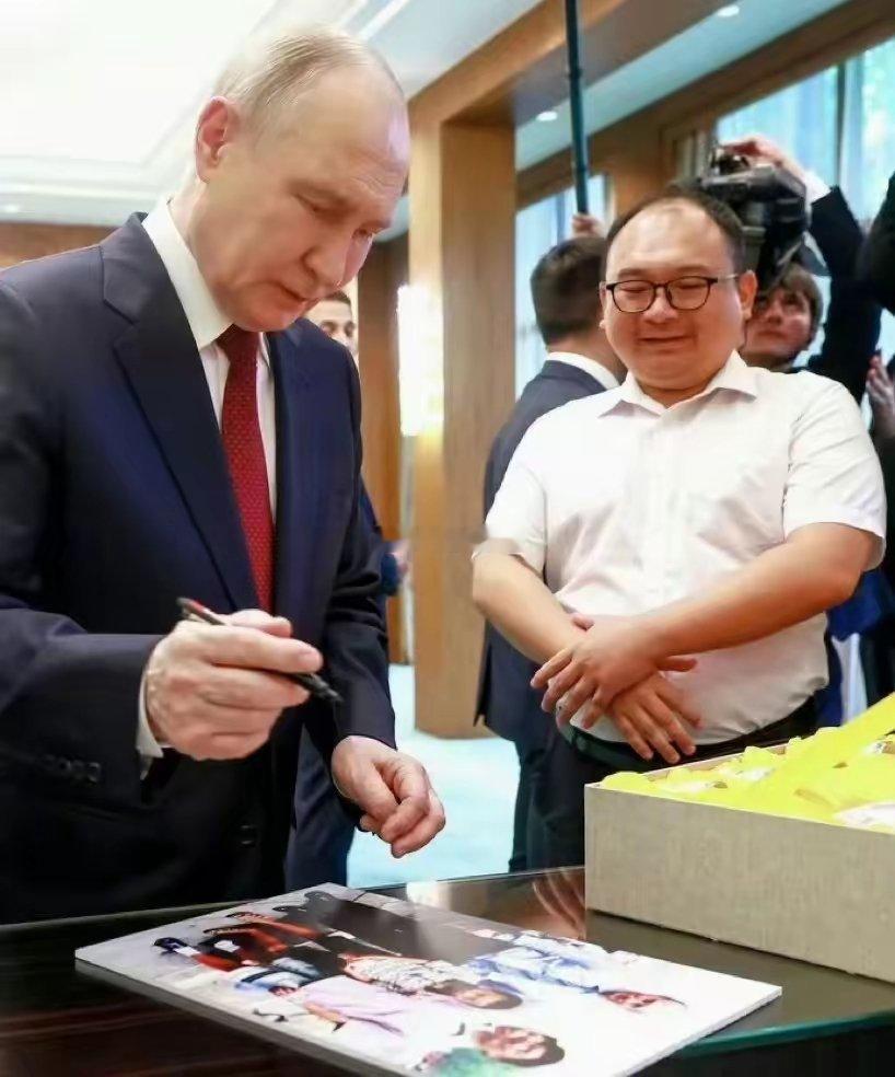 孩子都长大秃顶了