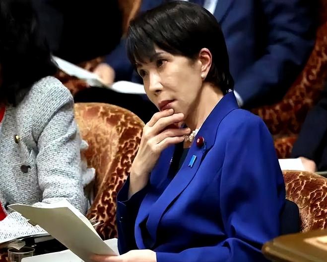 日本这回真是连装都不装了。可没成想，中国还没放大招，朝鲜先跳出来指着日本的鼻子破