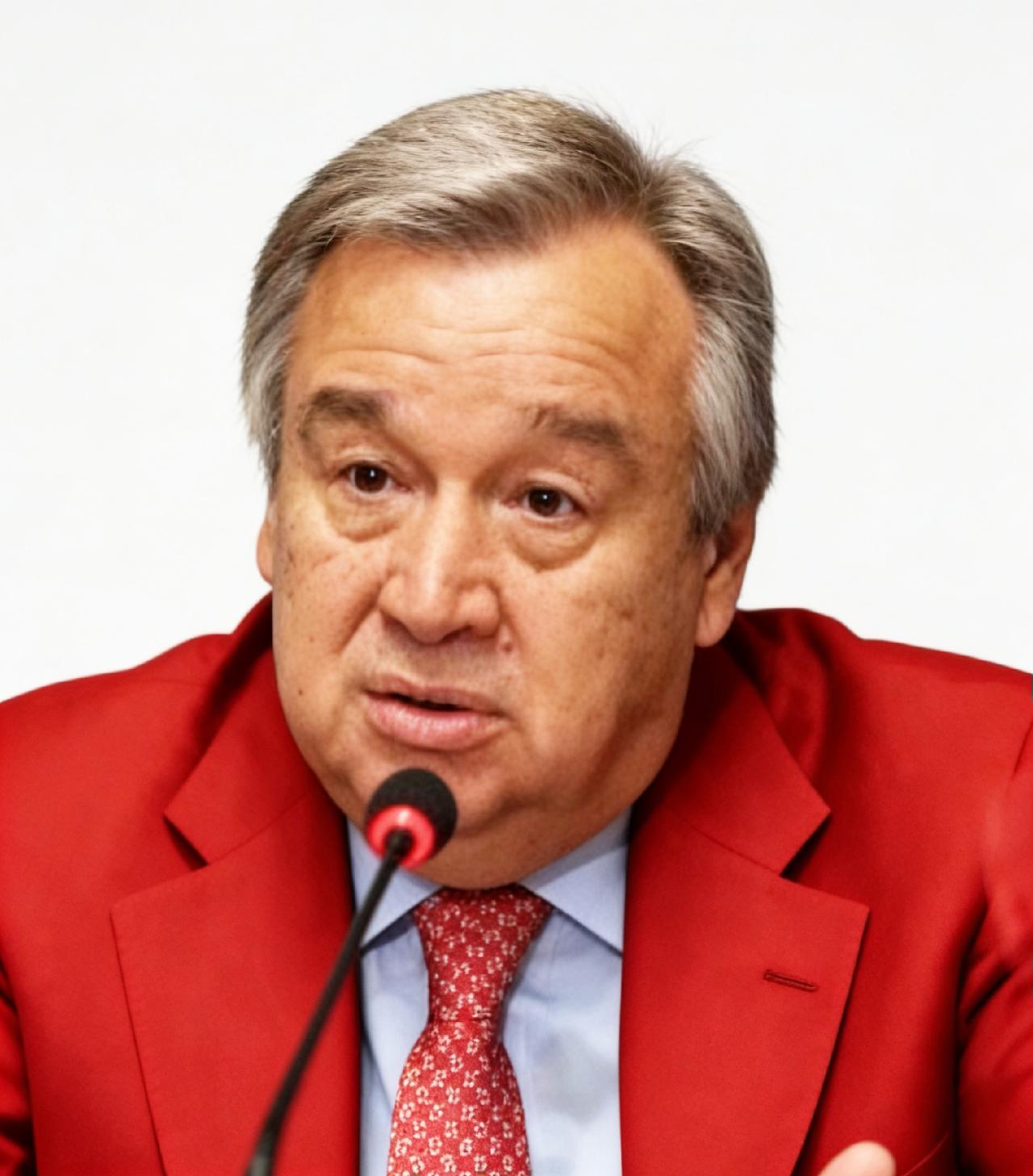 光鲜背后全是算计？这场饭局爆料，撕开国际秩序的遮羞布昨晚，饭局上发生了一件令