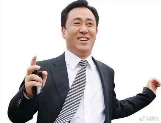 许家印3个子女现状：大儿子许智健，清华毕业，曾任恒大副总，持有加拿大永居权和23