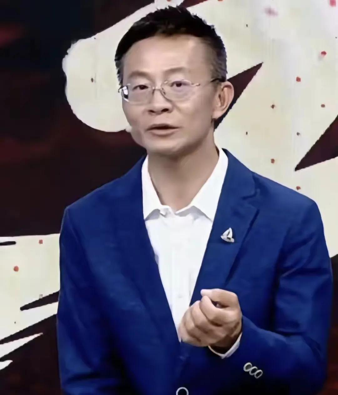 吴宜泽为啥18比17胜墨菲问鼎世锦赛冠军，庞卫国点评一针见血18比17绝杀墨