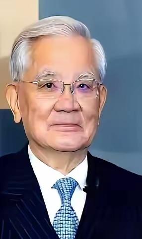 马英九拍桌发飙要查账！本想敲打郑丽文，不料一脚踢到铁板上国民党内部突然刮起