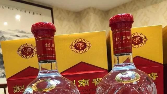 喝过停不下来的白酒有哪些? 这6款纯粮大牌白酒, 性价比爆棚