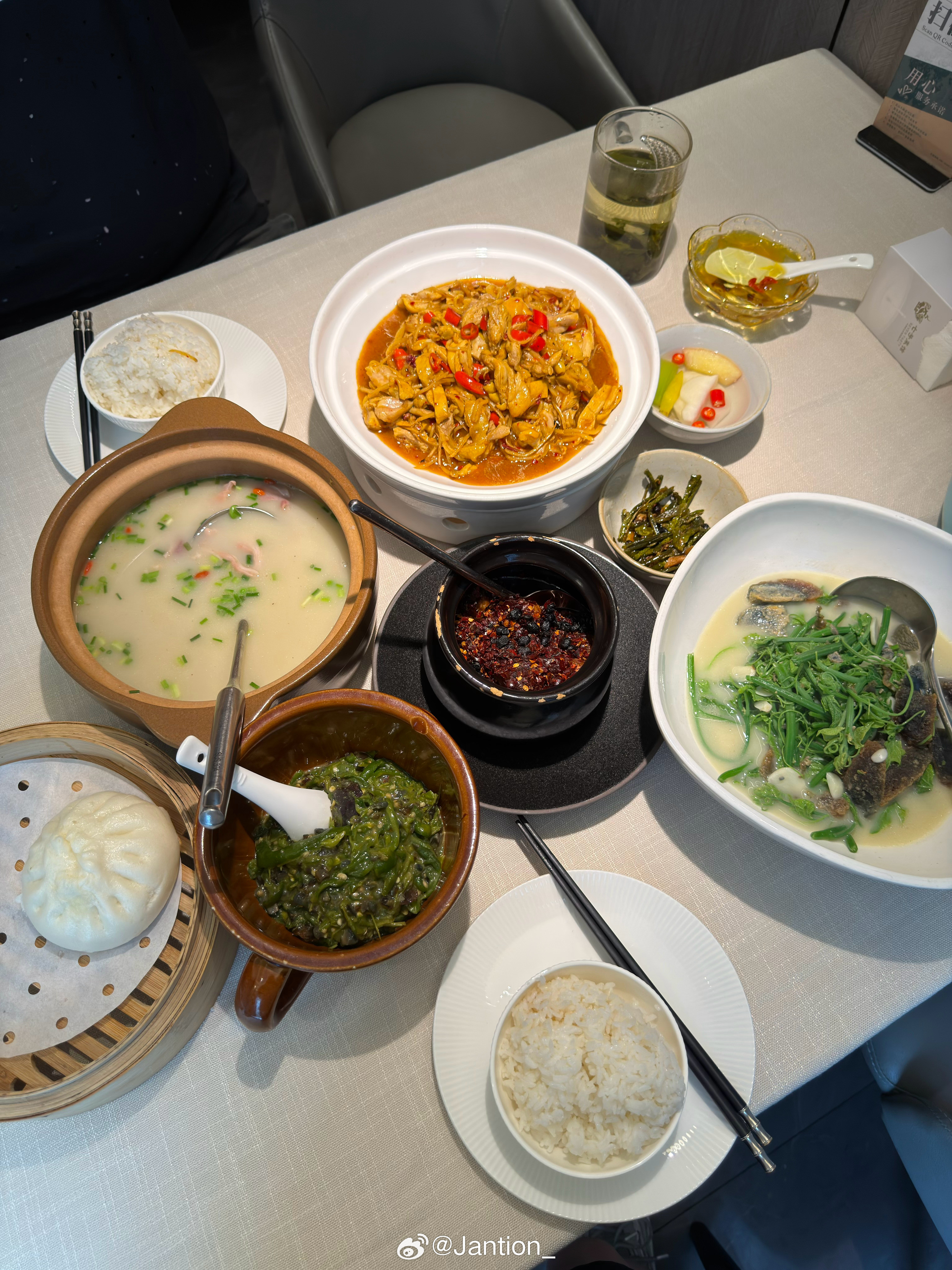 湘菜还是太下饭了，一不小心吃了两大碗长沙·七号菜馆(友谊路店)