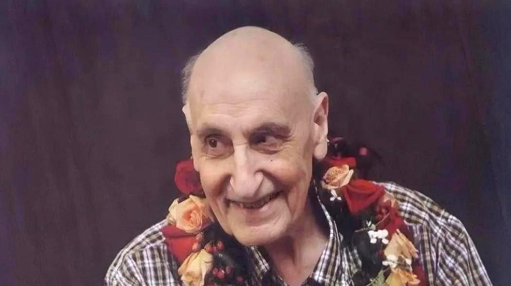 有的人，你根本没法用常理去理解。一个法国贵族，快60岁的时候，跑到70年代的中国