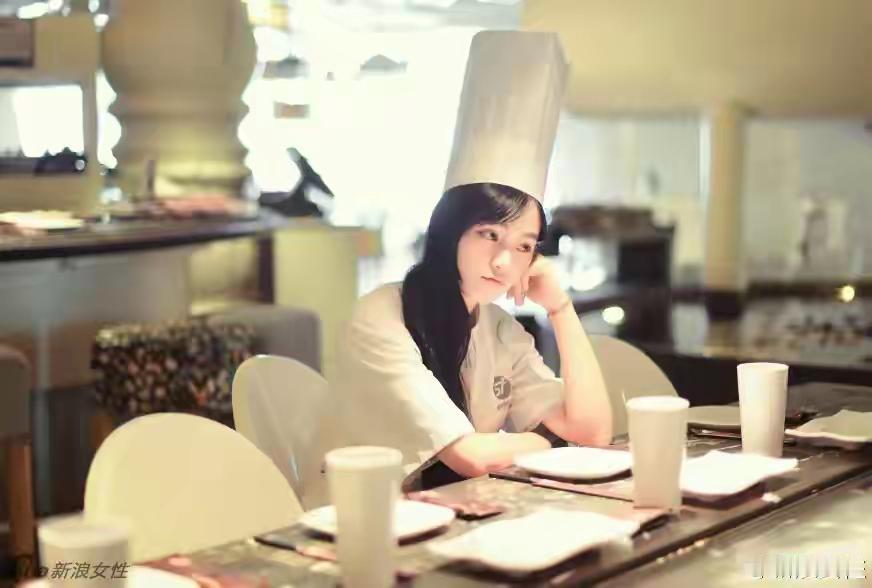 名校校花有多美？章泽天乖巧黄灿灿甜美陈都灵清冷吴倩邻家清华大学章泽天奶茶