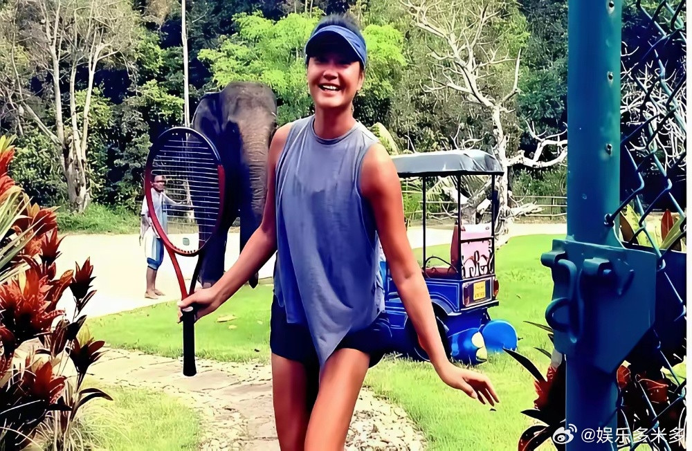 在清迈居住的明星们瞿颖：2020年疫情后定居清，日常健身、做公益教孩子画画/吉