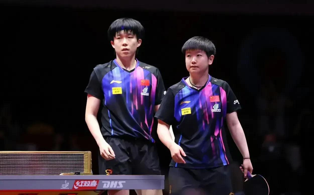 世乒赛首冠诞生，中国组合夺得混双冠军。混双三连冠，王楚钦孙颖莎斩获世乒赛混双三
