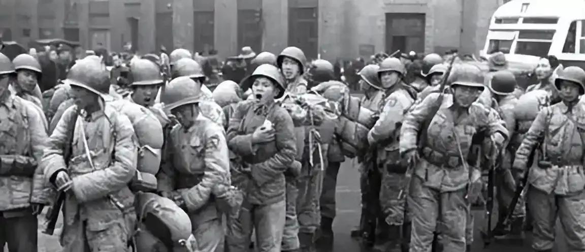 1949年10月，103师在广东起义。解放军让该师截击附近的国军，师长曾元三说：