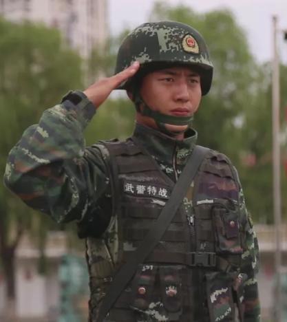 徐闯（1990年11月-2026年3月30日），男，汉族，中共党员，河北省晋州市