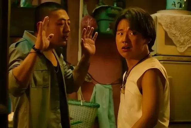 《脱缰者也》上映第4天，最不想看到的事还是来了，压力给到郭麒麟了。8月26日