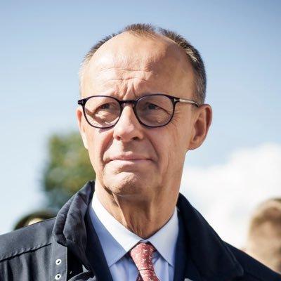 德国总理默茨今天（北京时间5月5日）发文写道：“阿拉伯联合酋长国再次成为伊朗无人