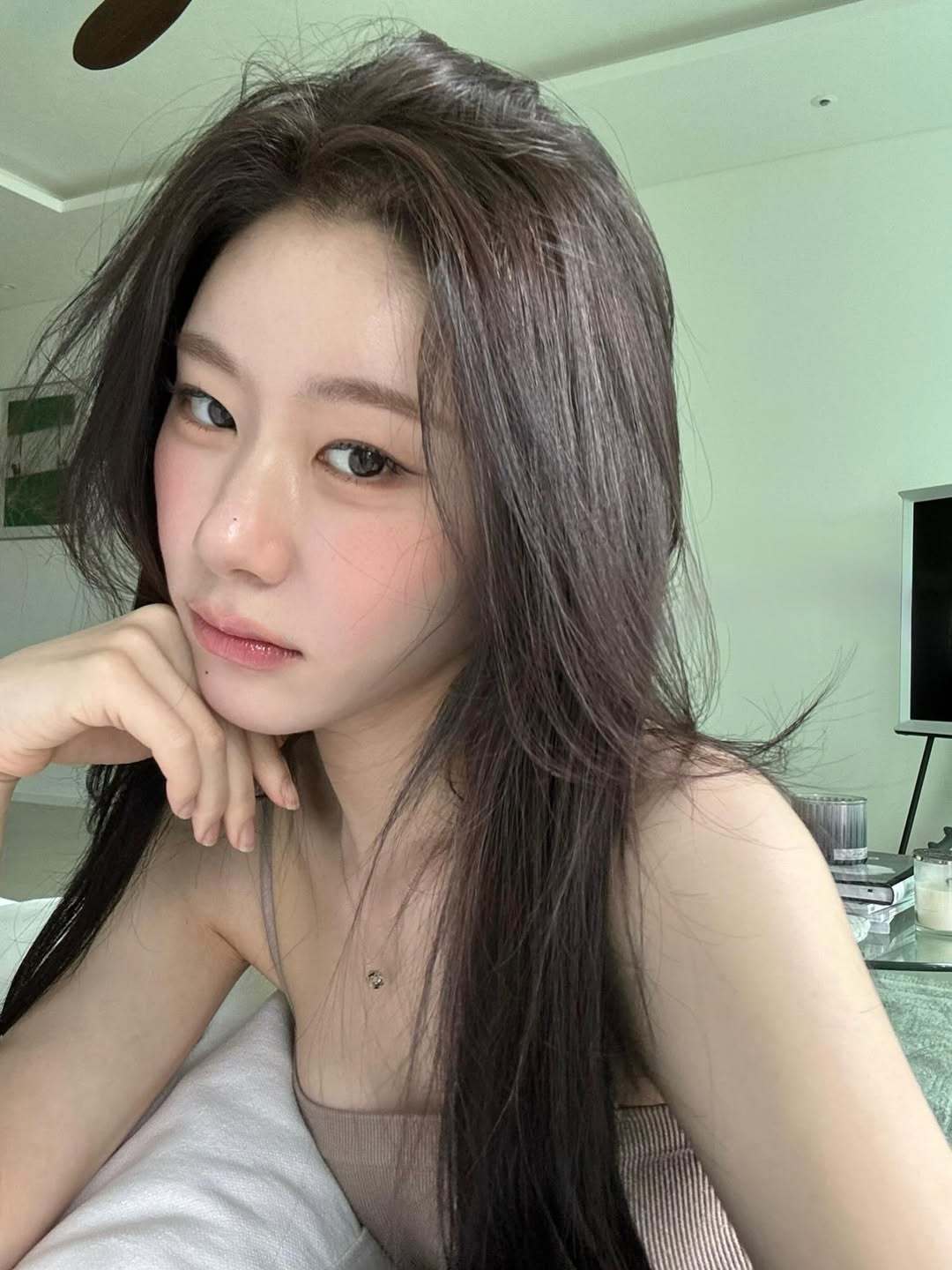 李彩领ins更新