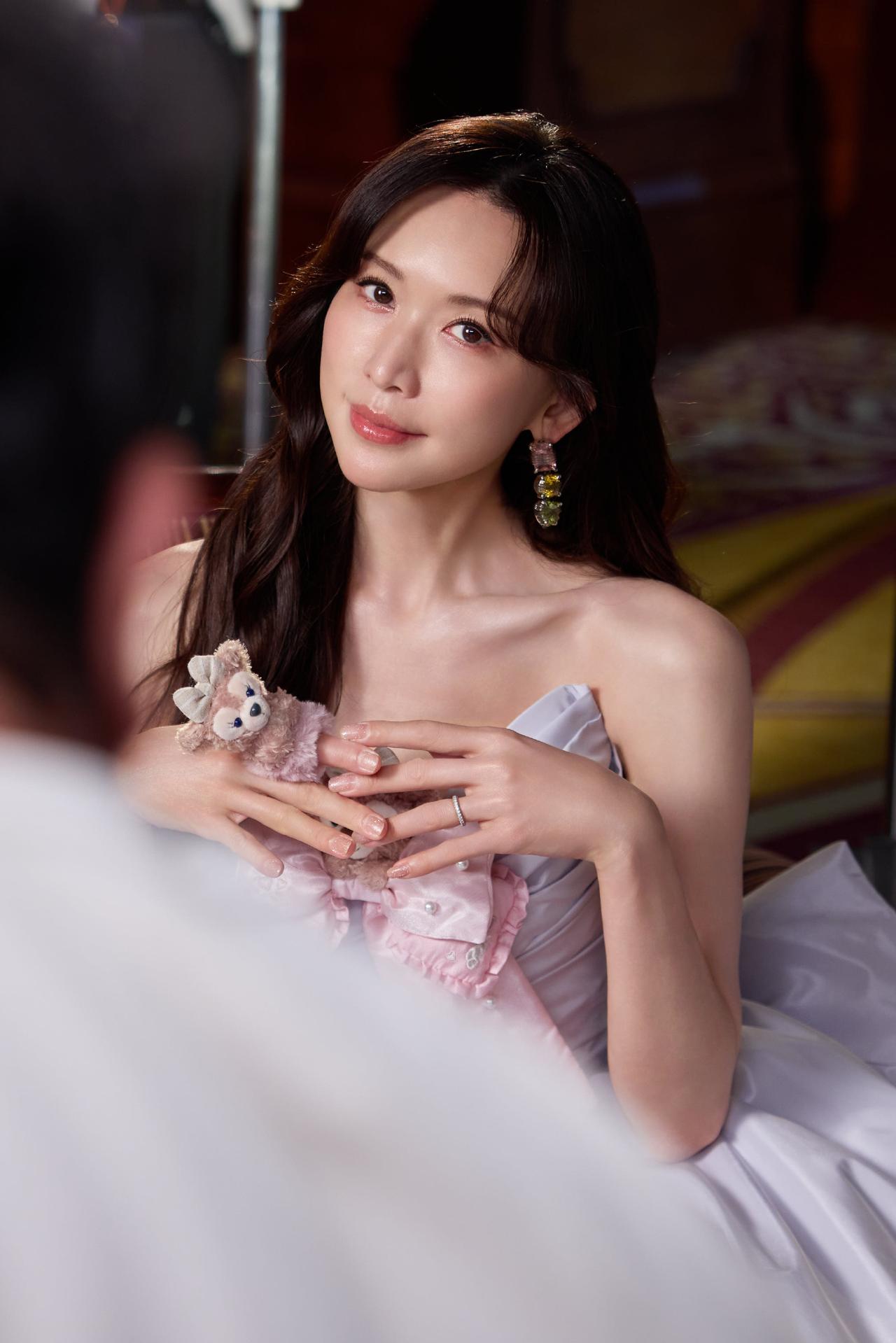 超美林志玲[墨镜]