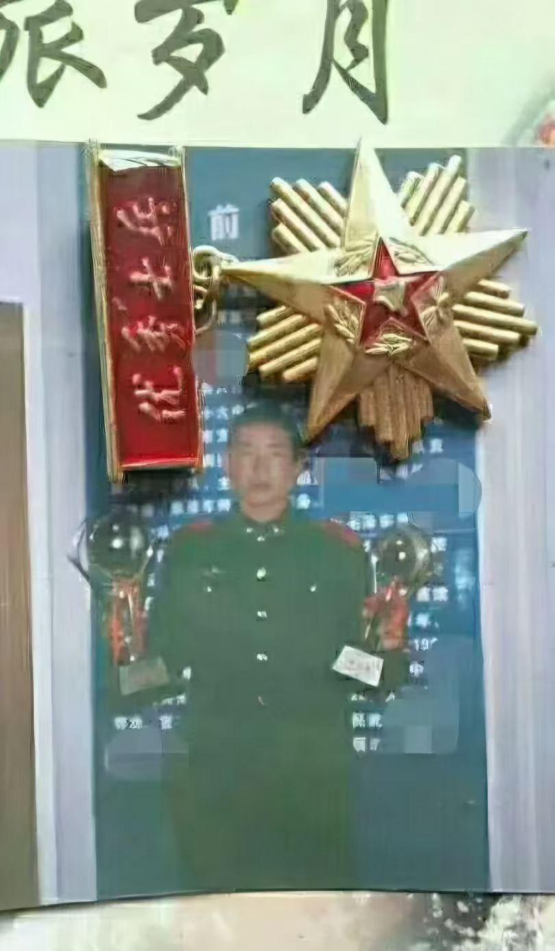 冬日生活打卡季冬日生活打卡季，让我们用温暖的方式记录这个季节的美好。清晨一杯热茶